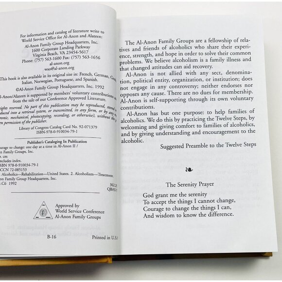 Lot 3 ALCOHOLICS ANONYMOUS Books 3rd Ed 1977 HC; Courage to Change; 2020 Mini Ed - Picture 5 of 10